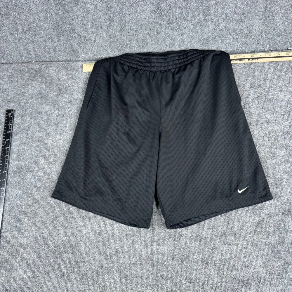 Nike Athletic Shorts Mens Size M Black Mesh Basketball Gym Breathable Pockets